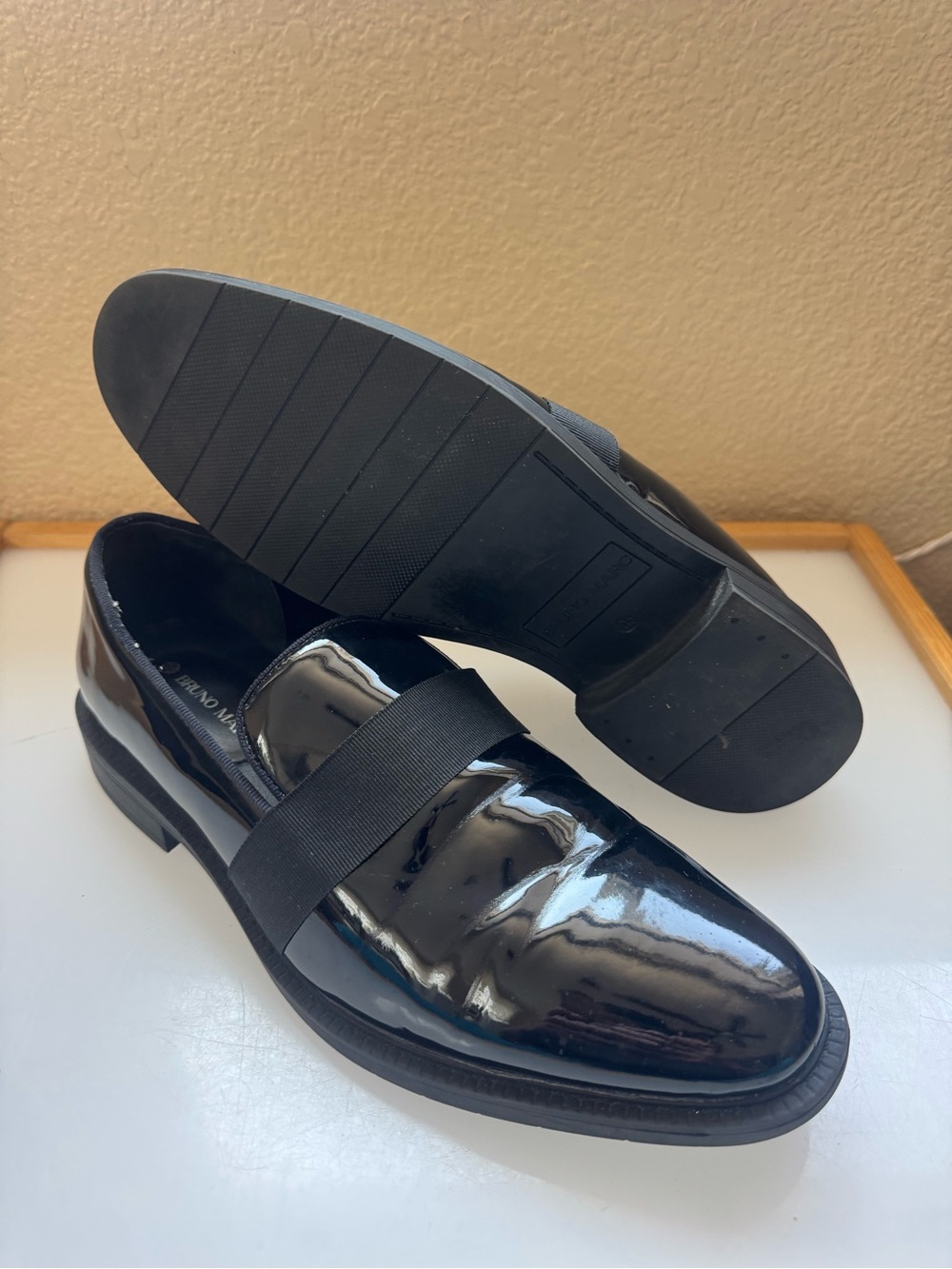 Bruno Marc Men's Black Patent Leather Loafers Size 10.5